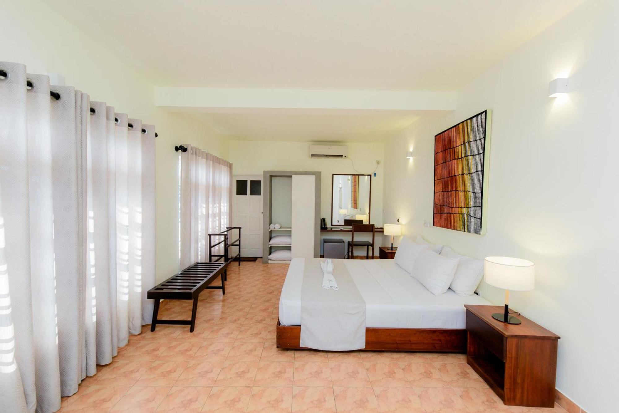 Shangrela Beach Resort By Ark Ambalangoda  Kültér fotó